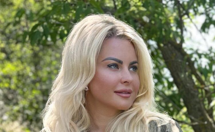 Депутатку Дніпропетровської облради підозрюють у фіктивній службі в ЗСУ