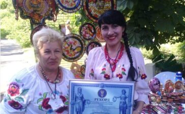 Майстриня з Дніпропетровщини стала частиною Енциклопедії сучасної України