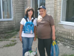 Останній мешканець Попутного на Дніпропетровщині пішки залишав спорожніле село