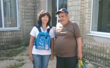 Останній мешканець Попутного на Дніпропетровщині пішки залишав спорожніле село