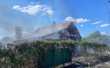 Внаслідок обстрілу Нікопольщини постраждала жінка